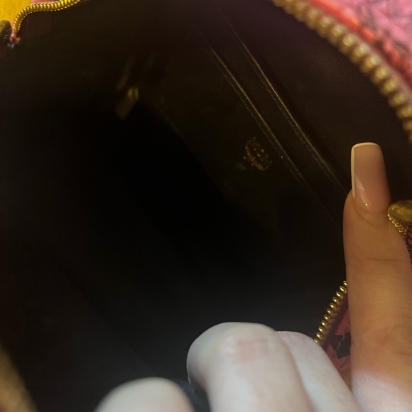 MCM mini crossbody - Picture 5 of 6